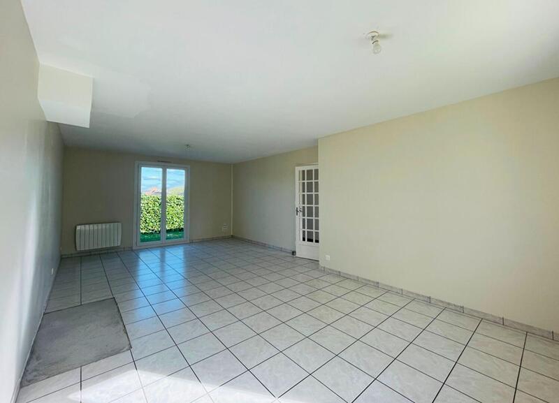 Maison - 89 m² - 5 pièces