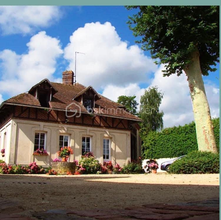 Maison de domaine équestre - 175 m² - 8 pièces