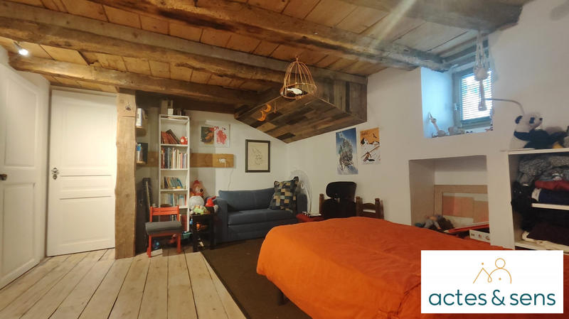 Maison ancienne - 152 m² - 5 pièces