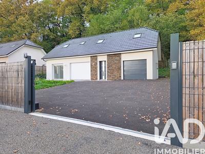 Maison - 128 m² - 5 pièces