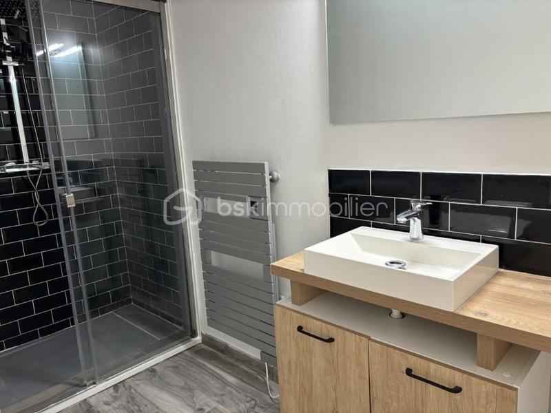 Maison - 102 m² - 6 pièces