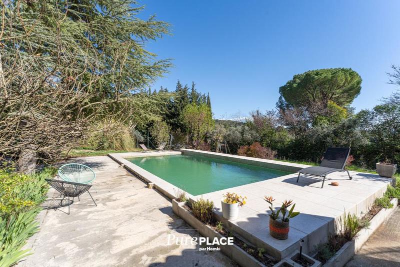 Maison - 150 m² - 5 pièces