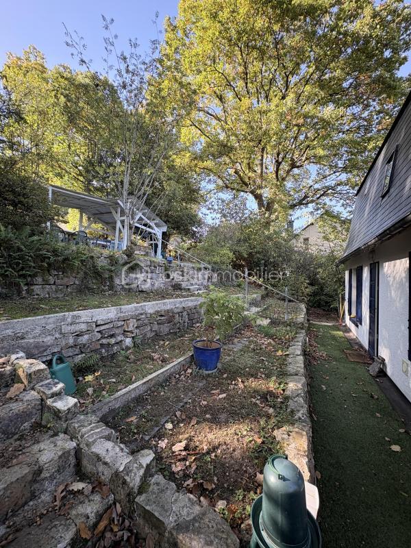 Maison de ville - 121 m² - 6 pièces