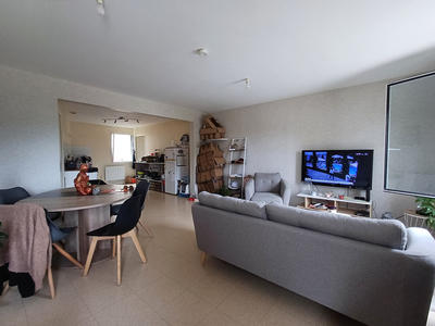 Appartement - 86 m² - 4 pièces