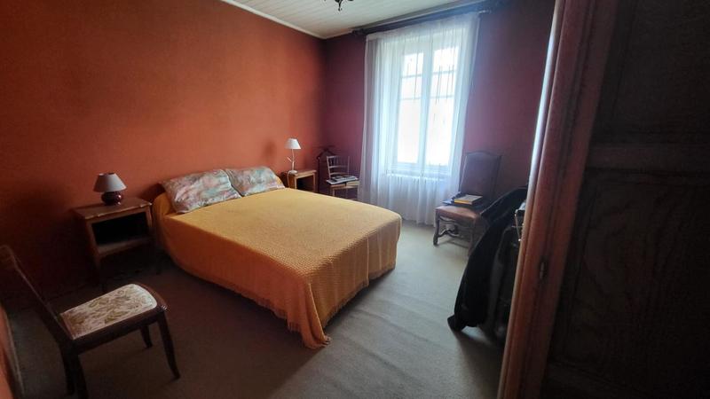 Maison - 170 m² - 7 pièces