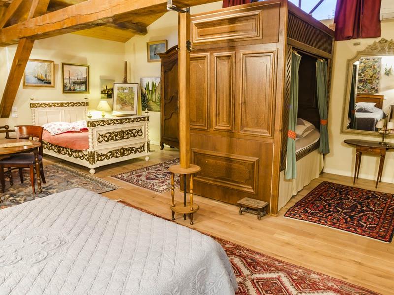 Demeure - 535 m² - 10 pièces