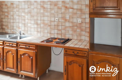 Maison - 296 m² - 13 pièces