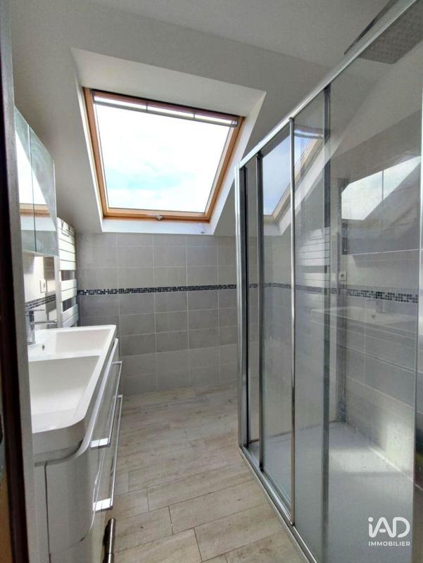 Maison - 145 m² - 6 pièces