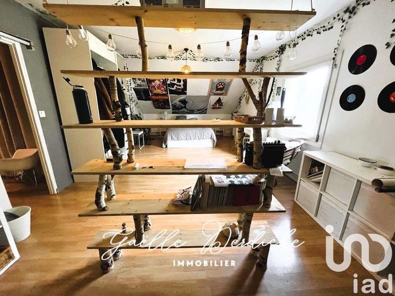 Maison - 213 m² - 8 pièces