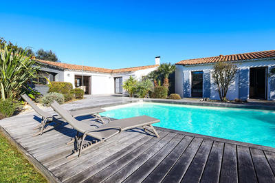 Maison - 197 m² - 8 pièces