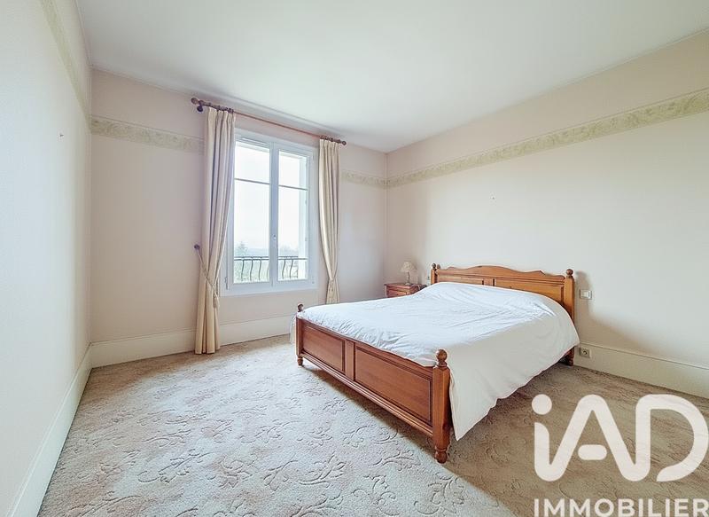 Maison - 166 m² - 8 pièces