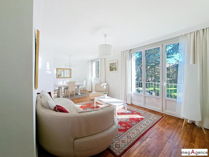 Appartement - 87 m² - 4 pièces