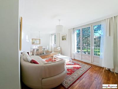 Appartement - 87 m² - 4 pièces