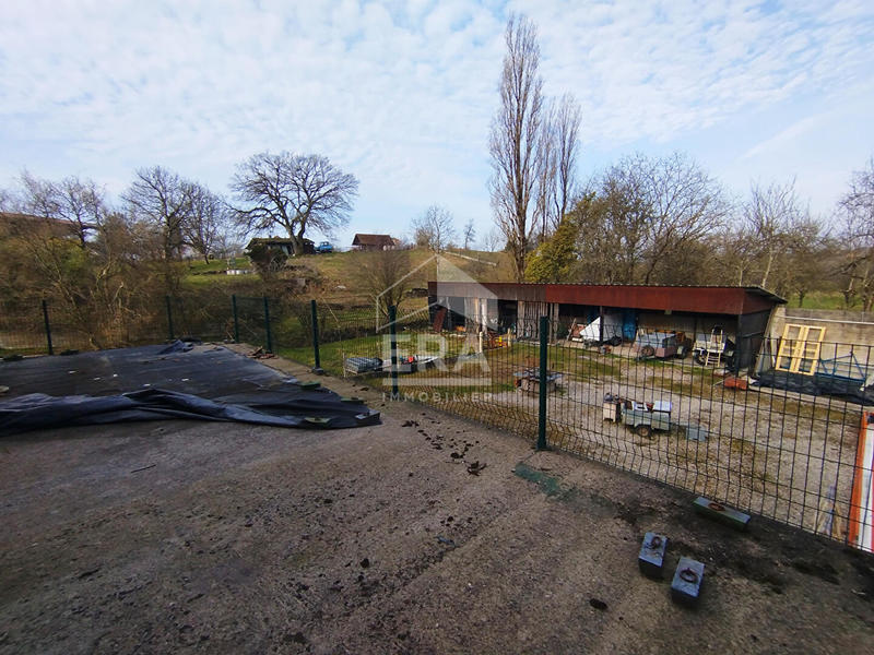 Maison - 161 m² - 10 pièces