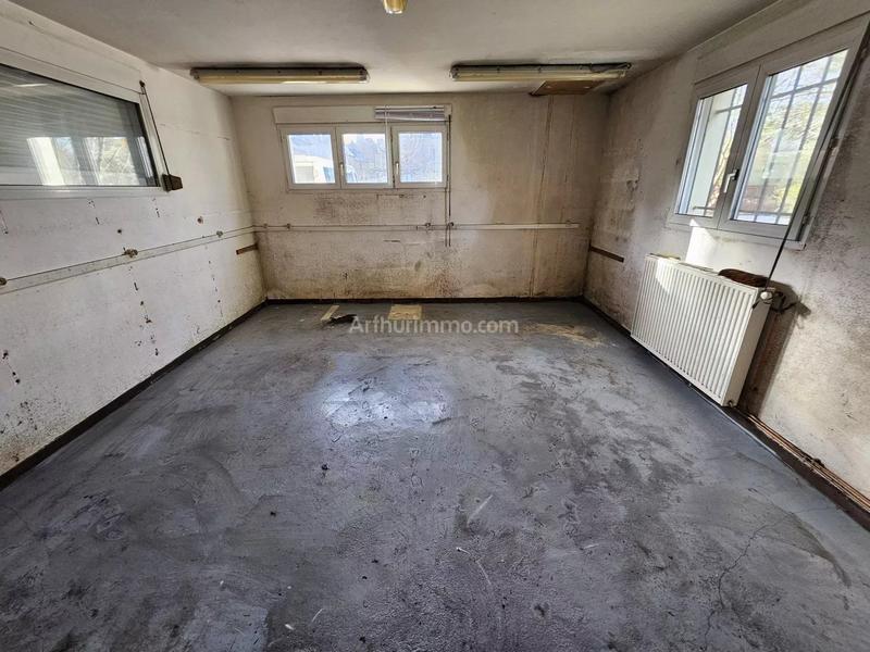 Bureau - 84 m² - 3 pièces