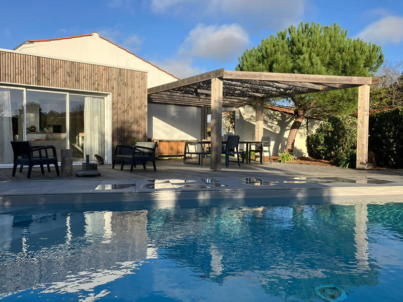 Maison - 166 m² - 6 pièces