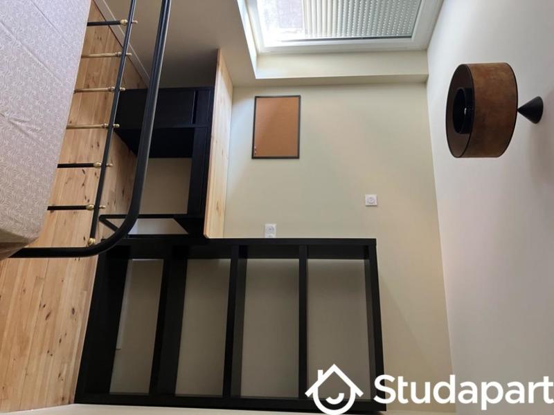 Chambre - 12 m² - 1 pièce