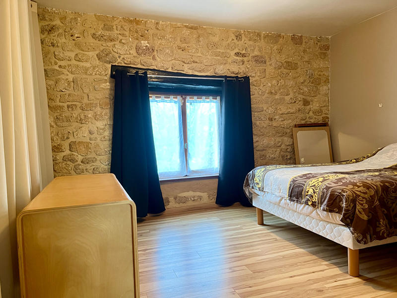 Maison - 104 m² - 4 pièces