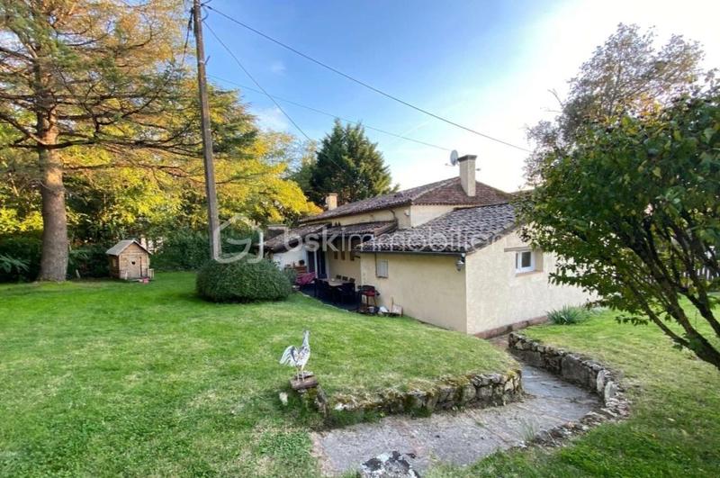 Maison ancienne - 120 m² - 5 pièces