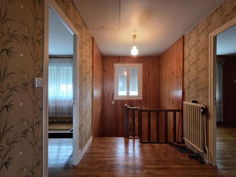 Maison - 97 m² - 5 pièces