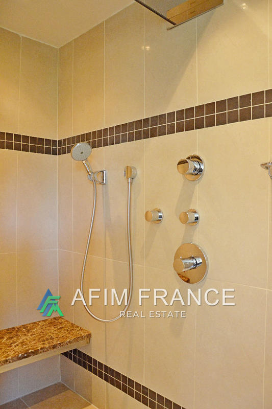 Villa - 155 m² - 6 pièces