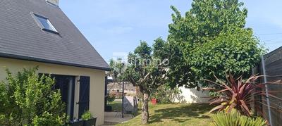 Maison - 121 m² - 8 pièces