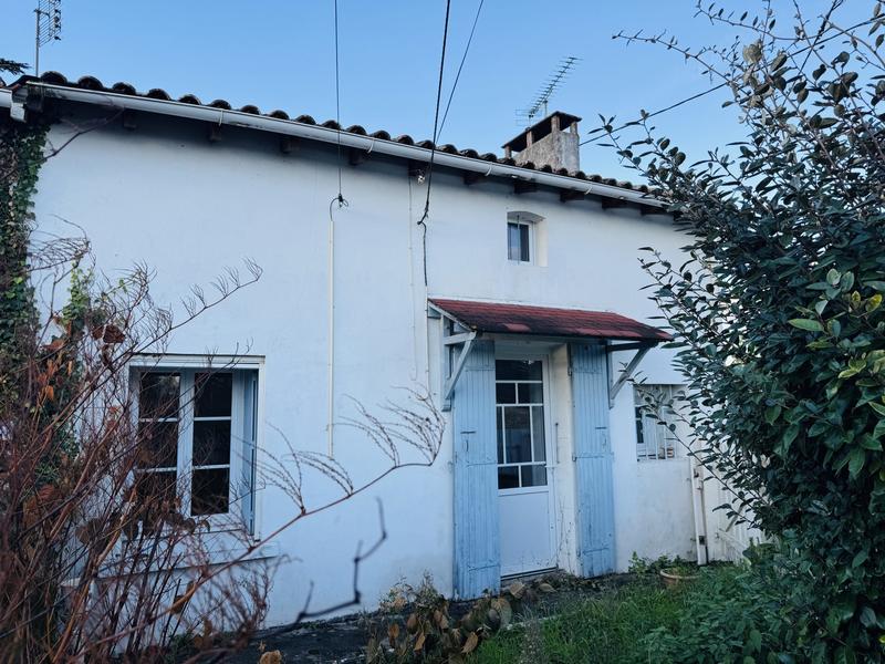 Maison - 90 m² - 3 pièces