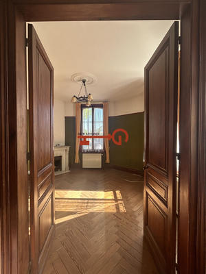 Maison ancienne - 136 m² - 7 pièces