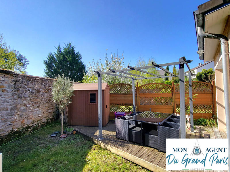 Maison - 94 m² - 5 pièces