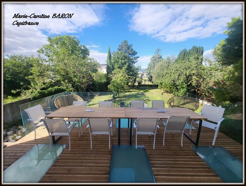 Maison - 170 m² - 8 pièces