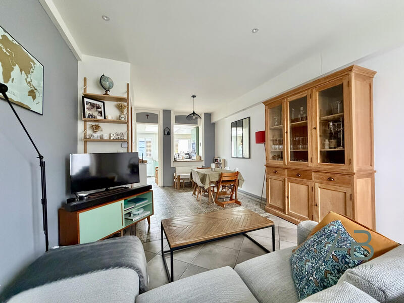 Maison - 88 m² - 5 pièces