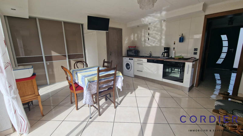 Maison - 115 m² - 6 pièces