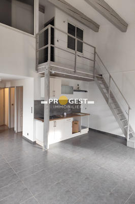 Appartement - 83 m² - 3 pièces