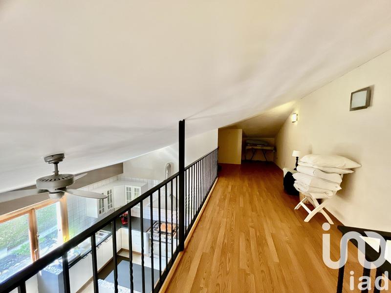 Maison - 217 m² - 4 pièces