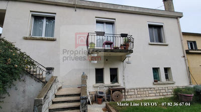 Maison - 105 m² - 4 pièces