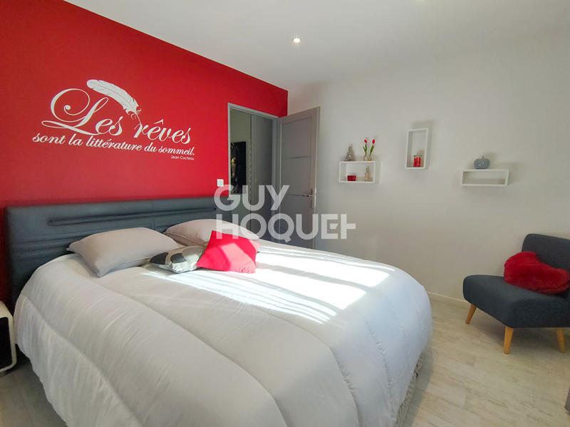 Villa - 300 m² - 7 pièces