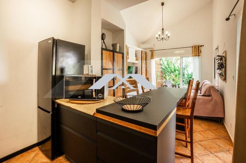 Villa - 211 m² - 7 pièces