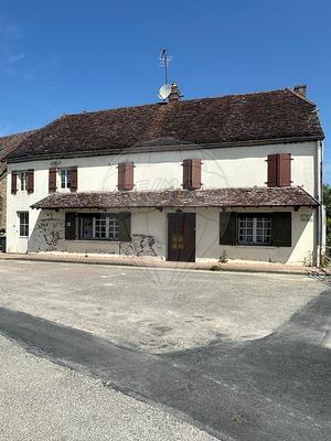 Maison - 205 m² - 10 pièces