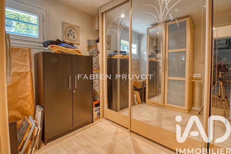 Maison - 151 m² - 7 pièces