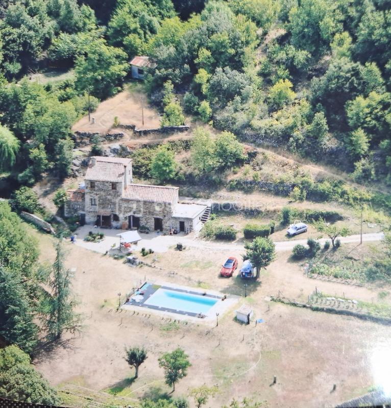 Maison en pierre - 105 m² - 5 pièces