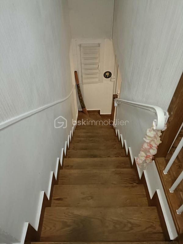 Maison - 102 m² - 6 pièces