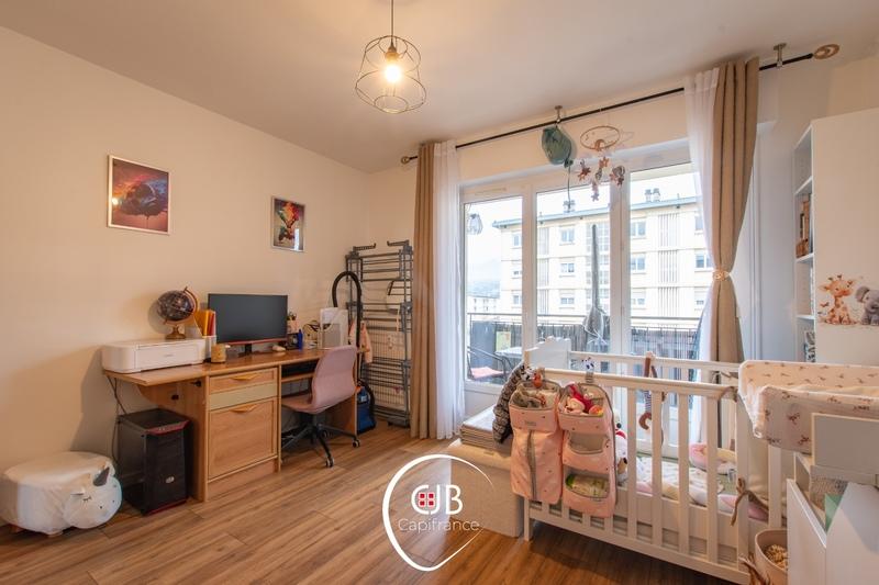 Appartement - 70 m² - 3 pièces