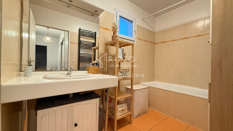 Maison - 109 m² - 5 pièces