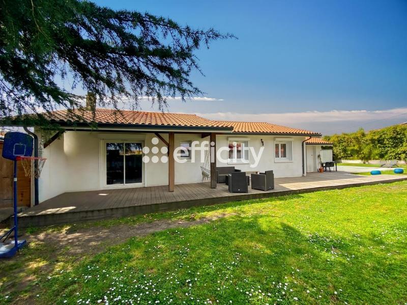 Maison - 120 m² - 5 pièces