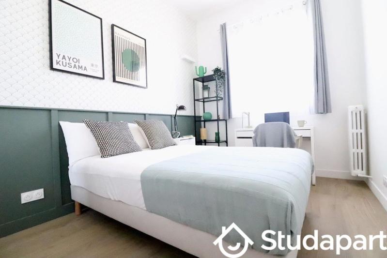 Chambre - 11 m² - 1 pièce