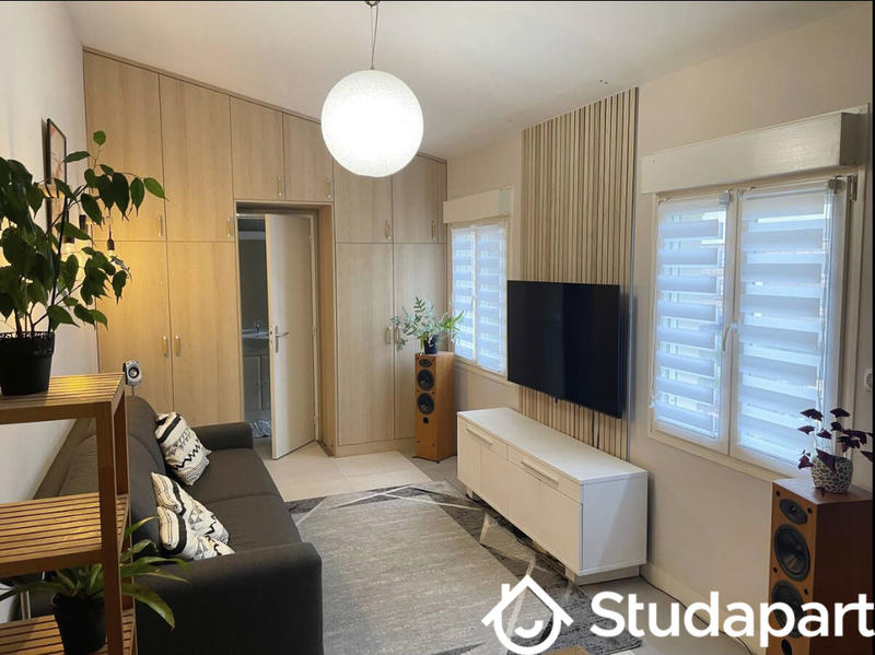 Chambre - 25 m² - 1 pièce