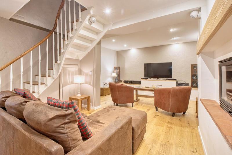 Maison - 145 m² - 7 pièces