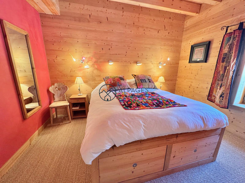 Châlet - 168 m² - 6 pièces