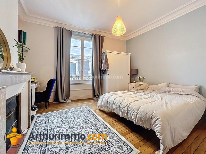 Appartement - 95 m² - 5 pièces