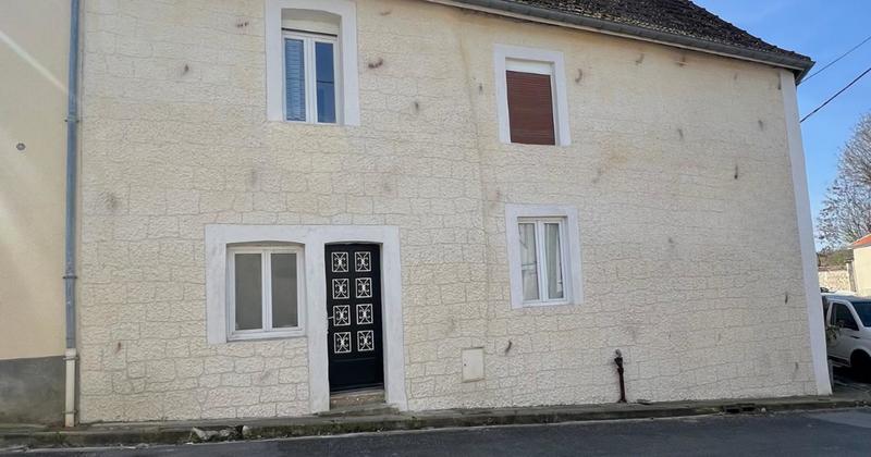 Maison - 137 m² - 7 pièces